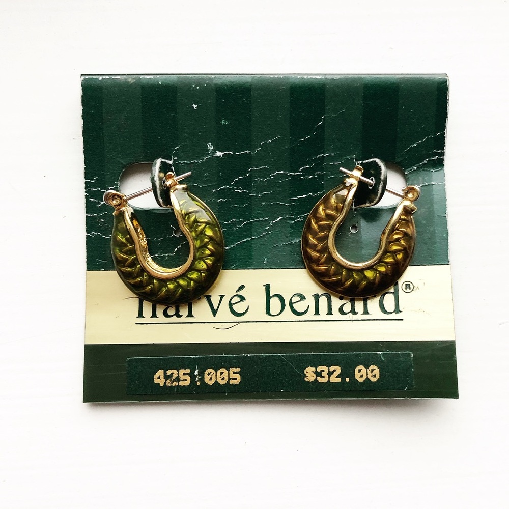 CURATED BY RUA'H KIBRIYA: Vintage green/brown snakeskin earrings.